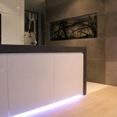 cementa plaksnes interjeram