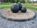 Strūklaka trīs bumbiņas